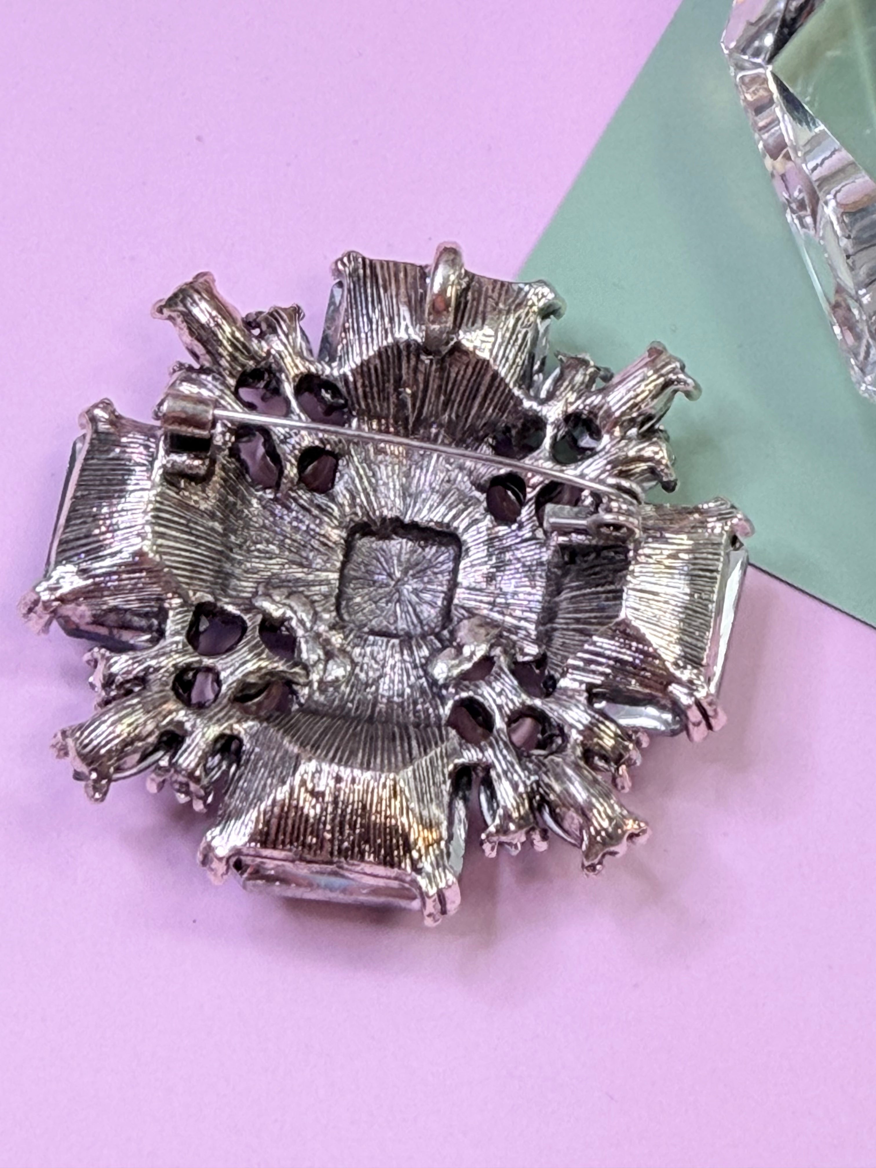 Vintage Multicolor Crystal Brooch – Statement Jewel Design