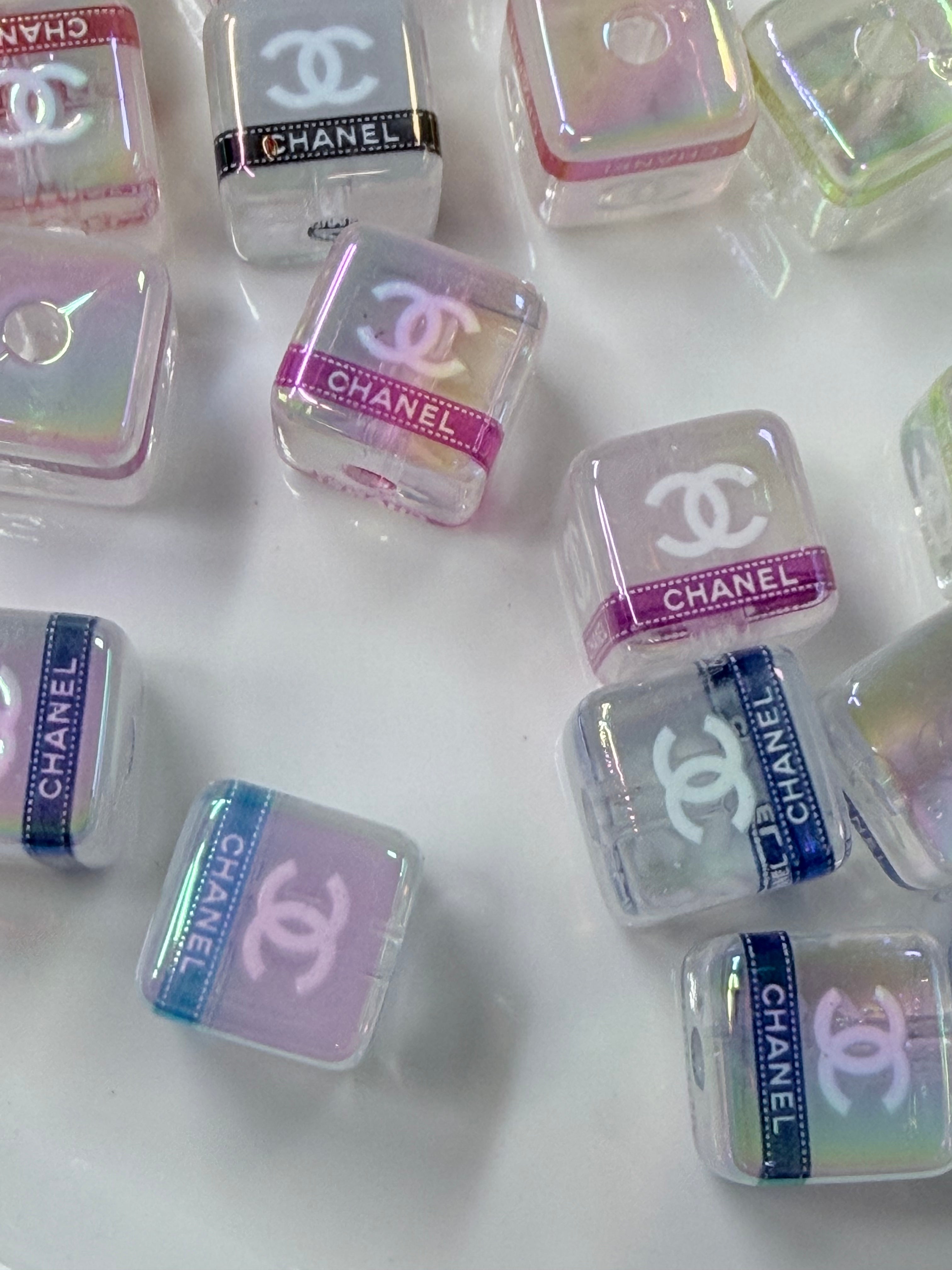 Pastel Holographic Cube Beads | Iridescent Clear Acrylic Square Beads 6 PCS